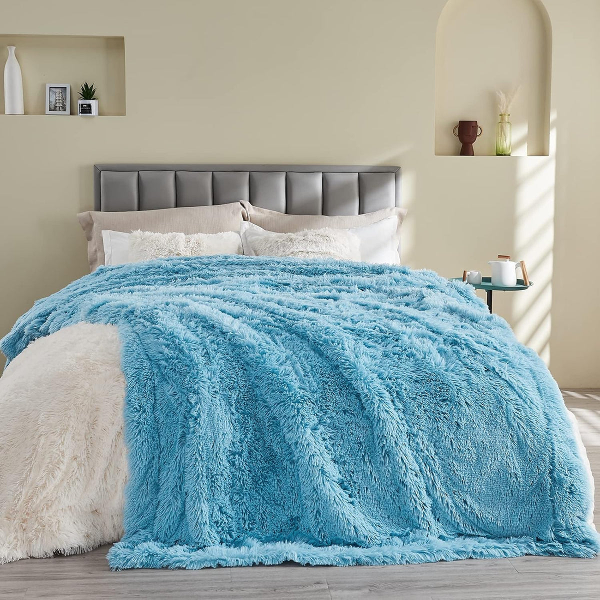 GONAAP Fuzzy Faux Fur Throw Blanket Sky Blue Super Soft Cozy Plush Fuzzy Shaggy Blanket for Couch