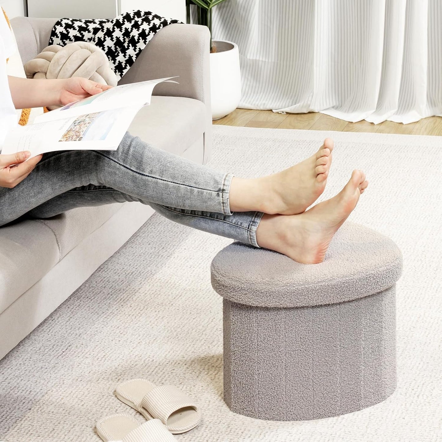 B FSOBEIIALEO Storage Ottoman Cube, Heart Shaped Ottomans with Storage Foot Stool Footrest for
