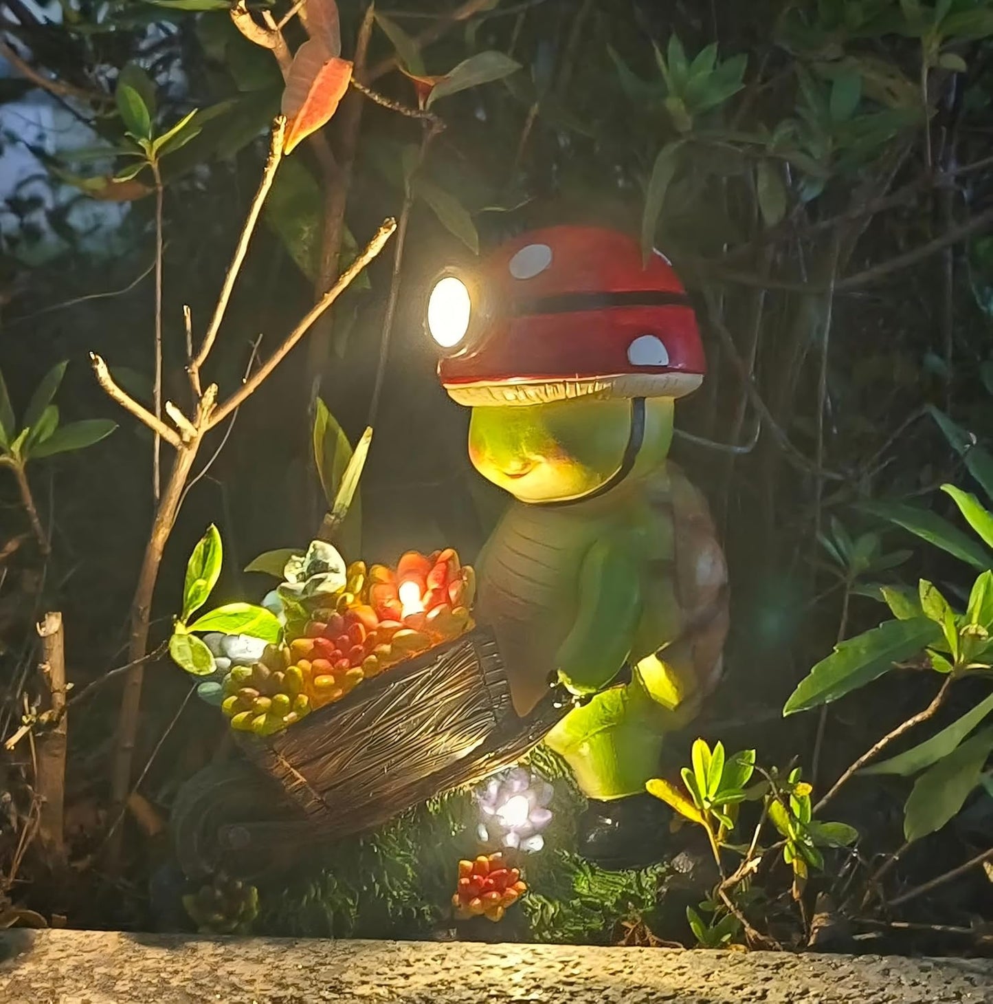 SunGlee Solar Light Turtle Outdoor Garden, Turtle Solar Light for Outdoors Yard Patio Decor 4 LED