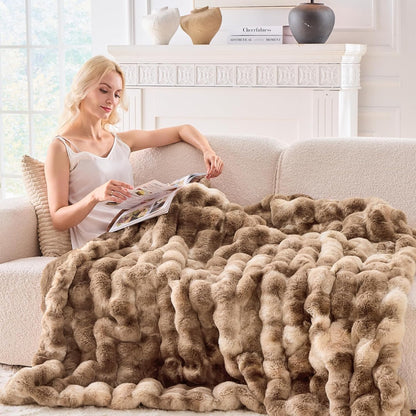 BENVWE Fluffy Faux Fur Throw Blanket for Couch - Soft, Plush, Thick, Cozy, Fuzzy Luxury Minky