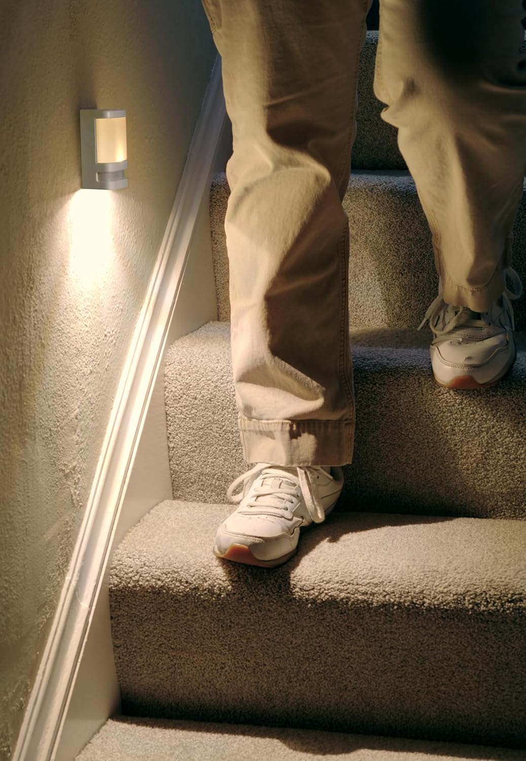 BL615-3 Battery Operated Motion Activated LED Deck and Stair Light, Outdoor or Indoor Use, Weather
