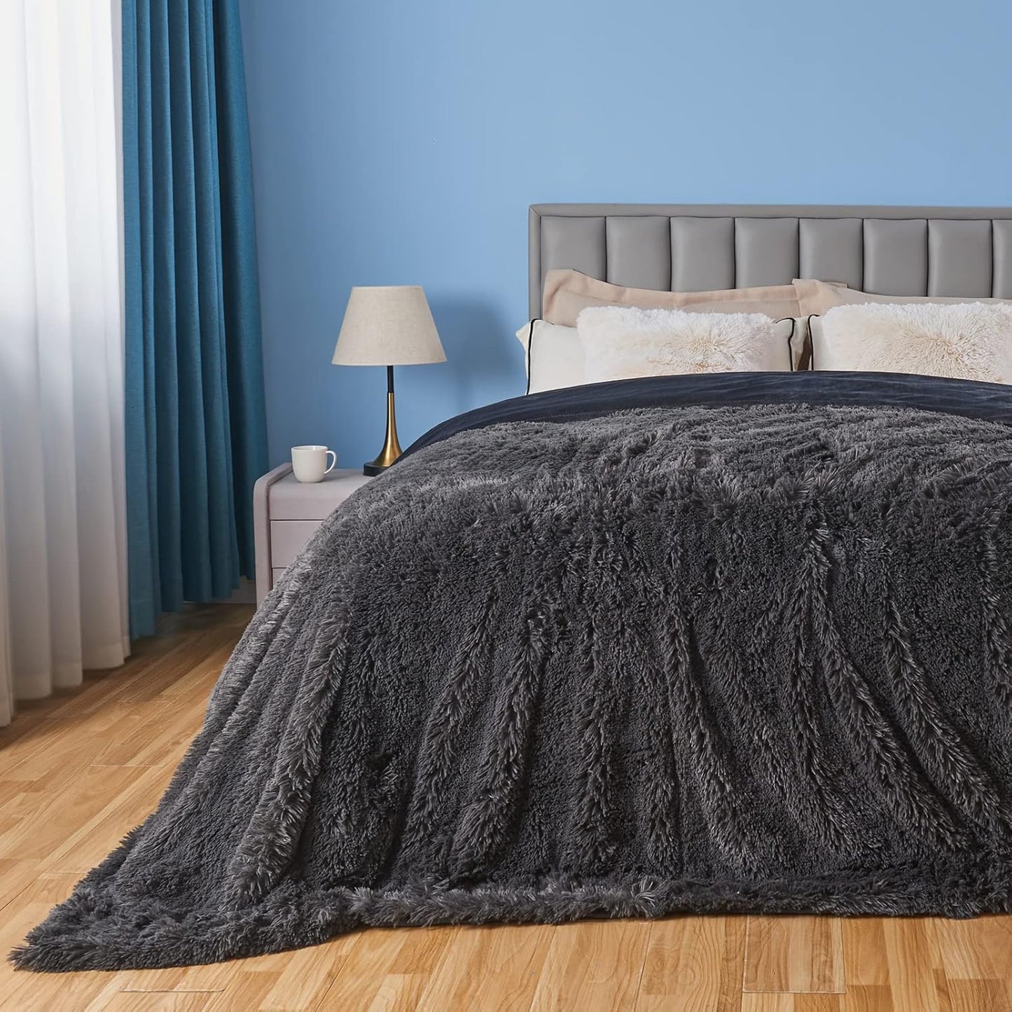 GONAAP Fuzzy Faux Fur Throw Blanket Queen Size Dark Grey Super Soft Cozy Plush Fuzzy Shaggy Blanket