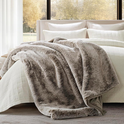 Luxury Soft Faux Chinchilla Fur Throw Blanket for Couch, Warm Thick Heavy Winter Throw Blanket