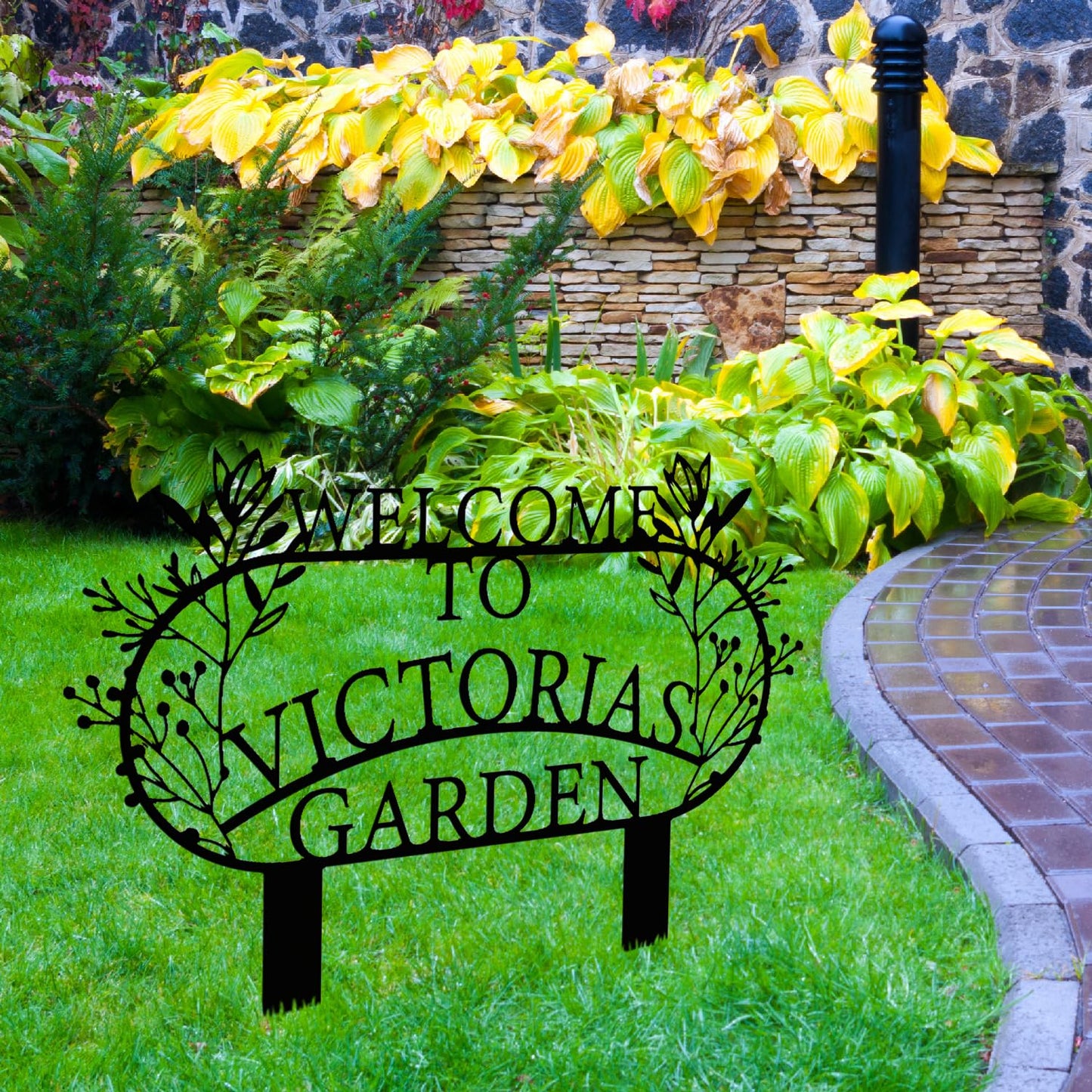 Personalized Metal Garden Sign with Stake, Custom Garden Decor for Outdoor, Custom Family Name