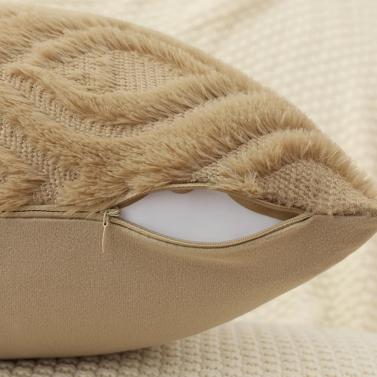 decorUhome Throw Pillow Covers 18x18 Inch Set of 2, Soft Plush Decorative Faux Fur Light Brown