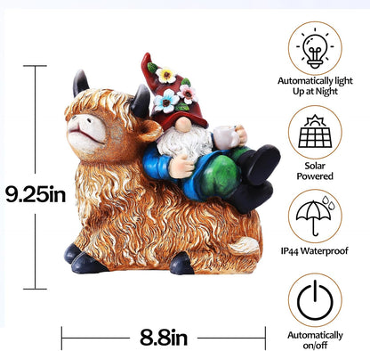 Garden Gnomes Decor Outdoor Statues Gnome on Highland Cow Hold Solar Cup Light Outdoor Decorations