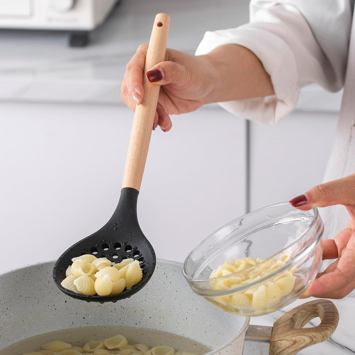 Country Kitchen Non Stick Silicone Utensil Set with Rounded Wood Handles for Cooking and Baking, 14