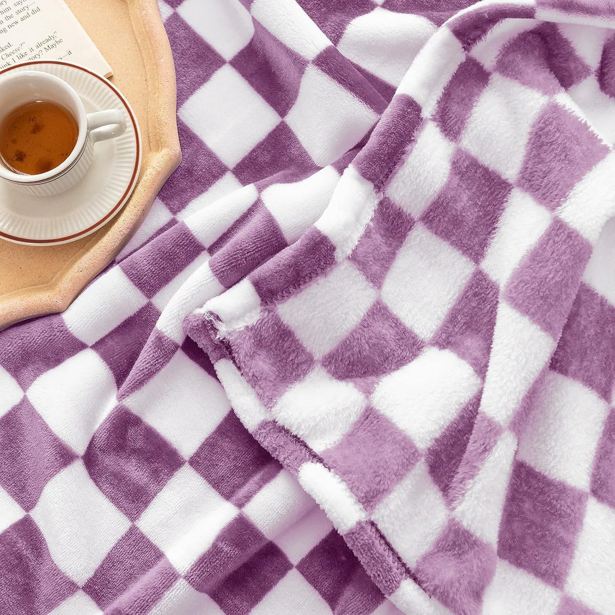 LOMAO Throw Blankets Flannel Blanket with Checkerboard Grid Pattern Soft Throw Blanket for Couch