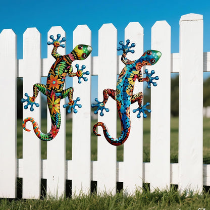 Metal Gecko Wall Art Outdoor Fence Decor Lizards Wall Decoration 2 Pack Suitable for Hanging in