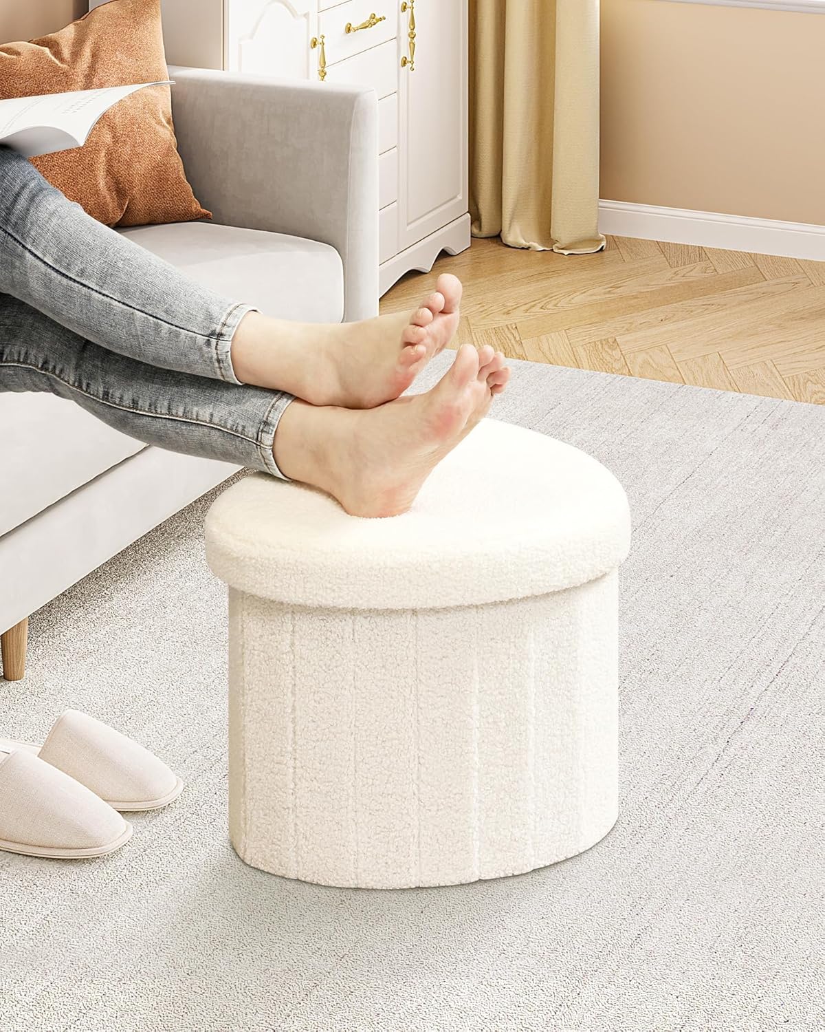 B FSOBEIIALEO Storage Ottoman Cube, Heart Shaped Ottomans with Storage Foot Stool Footrest for