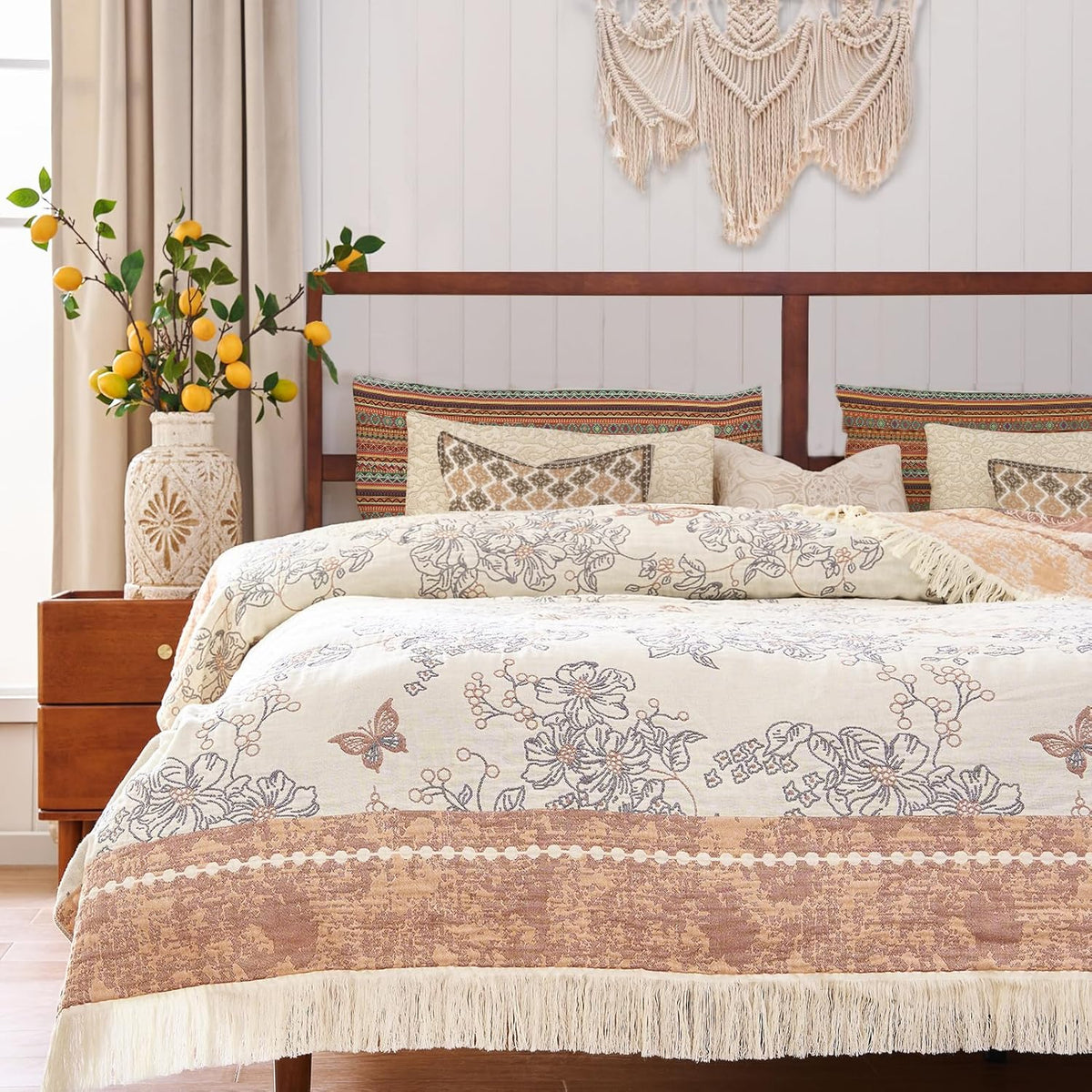 JINCHAN Boho Floral 100% Cotton Blanket 4-Layer Throw Blanket with Tassel Taupe and White Flower