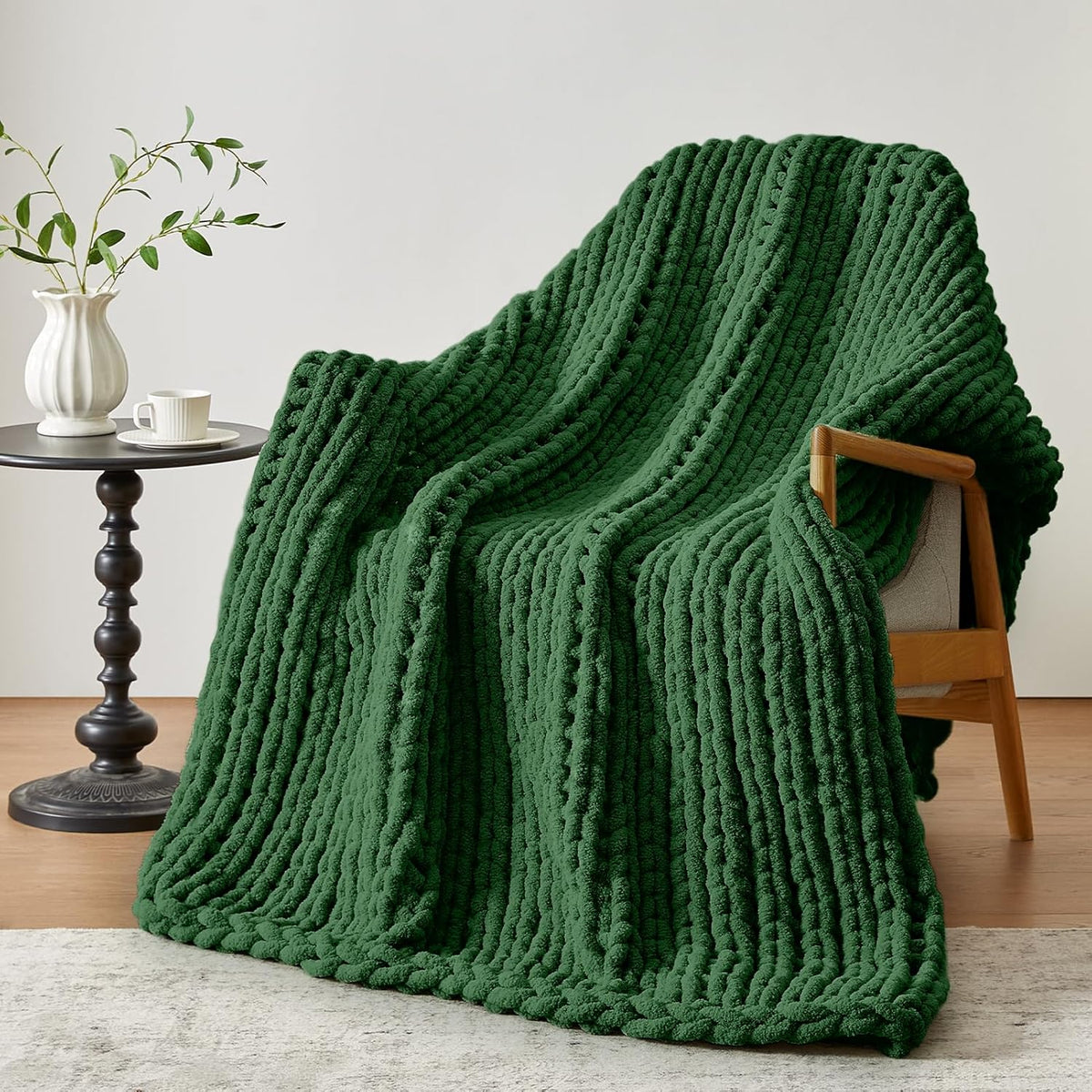 Chunky Knit Throw Blanket, 60''*80'' Knitted Throw Chenille Yarn for Bed Couch, Handmade Grass