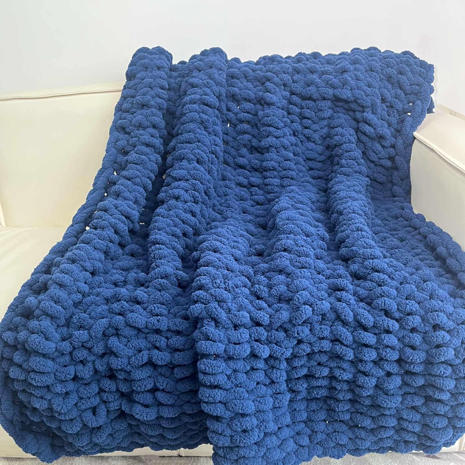 Chunky Knit Blanket Throw 48"x71", Chenille Throw Blankets, Handmade Warm & Cozy Blanket Couch Bed