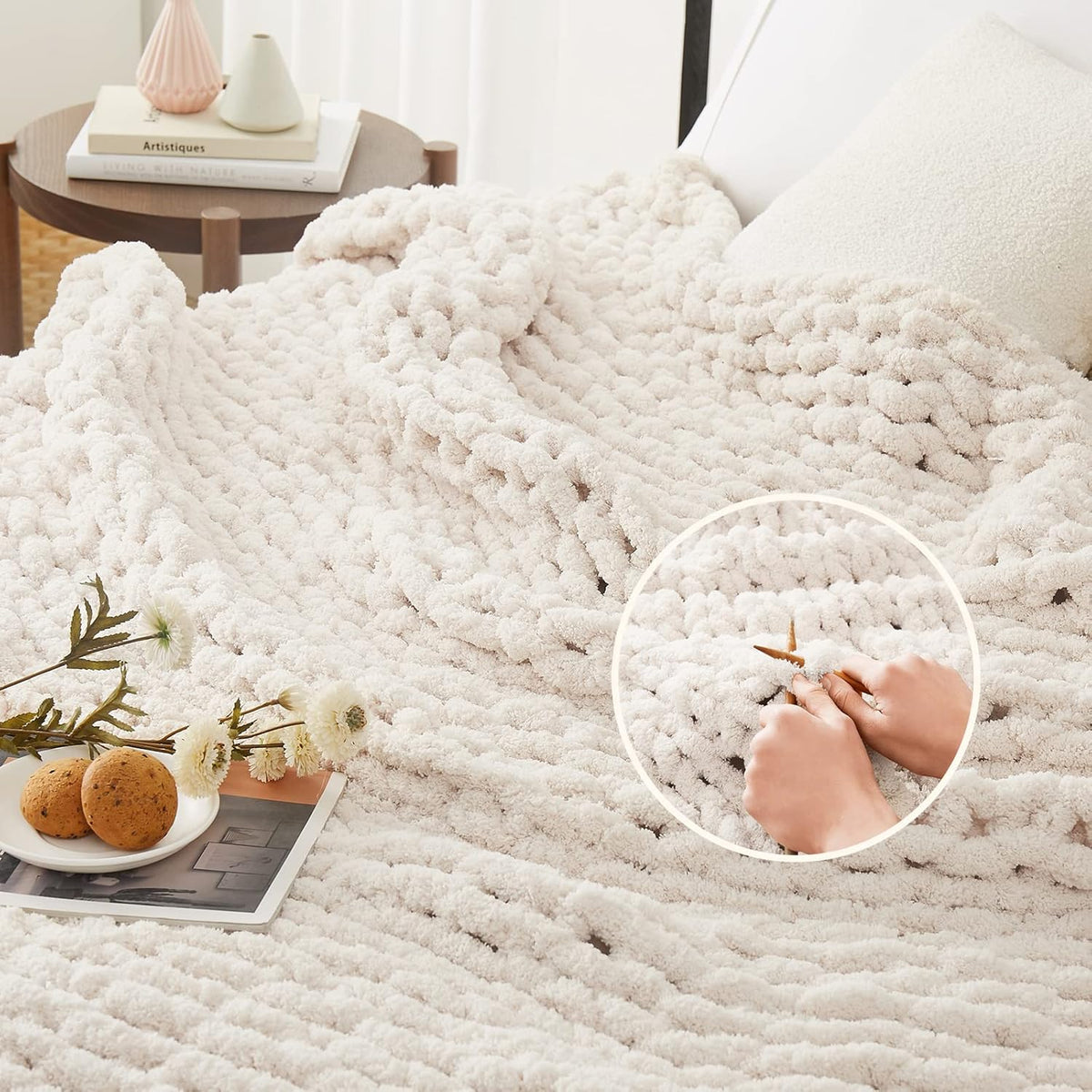 L'AGRATY Chunky Knit Blanket - Soft Chenille Yarn Throws 40x50: Handmade Thick Cable Crochet