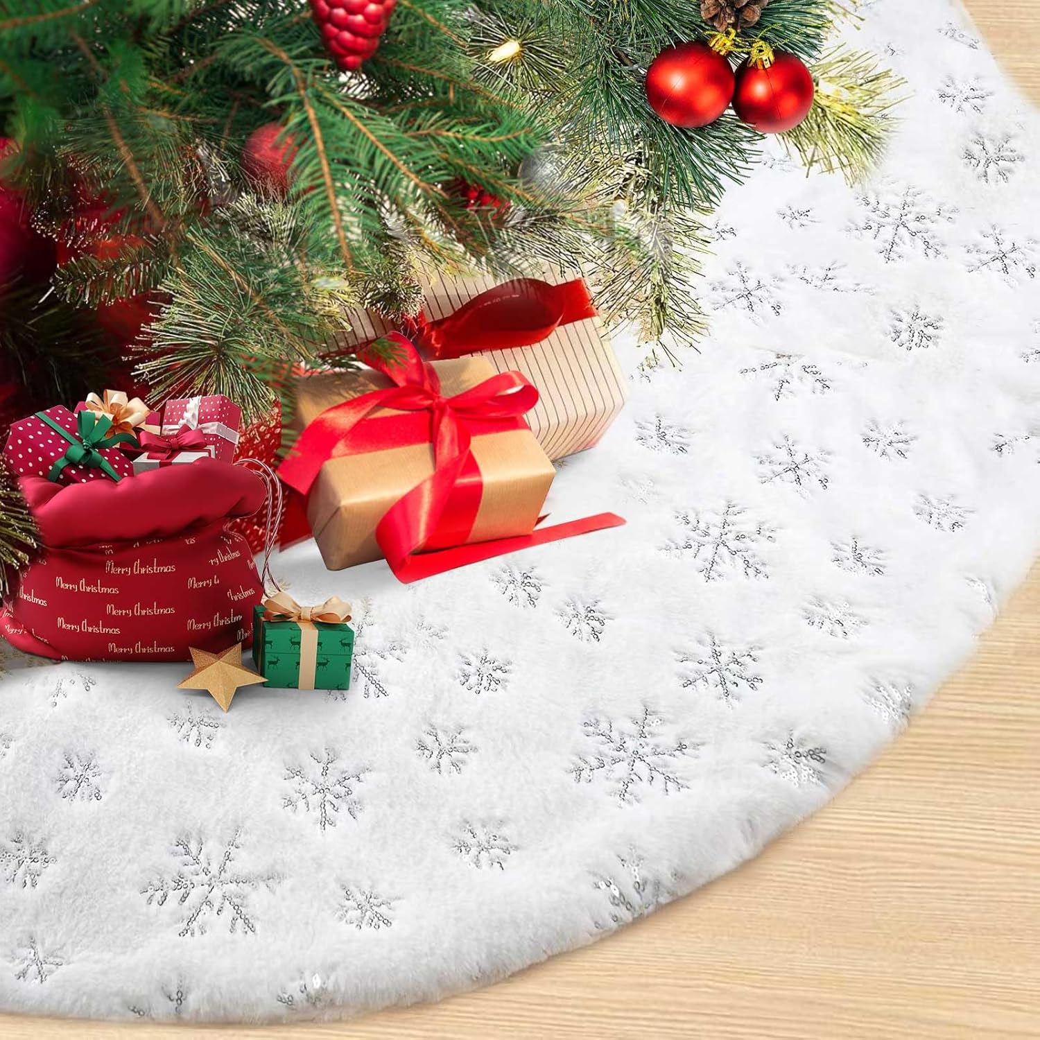 Christmas Tree Skirt, 48 Inch White Luxury Faux Fur & Silver Sequin Snowflakes, 4ft Xmas Tree Skirt