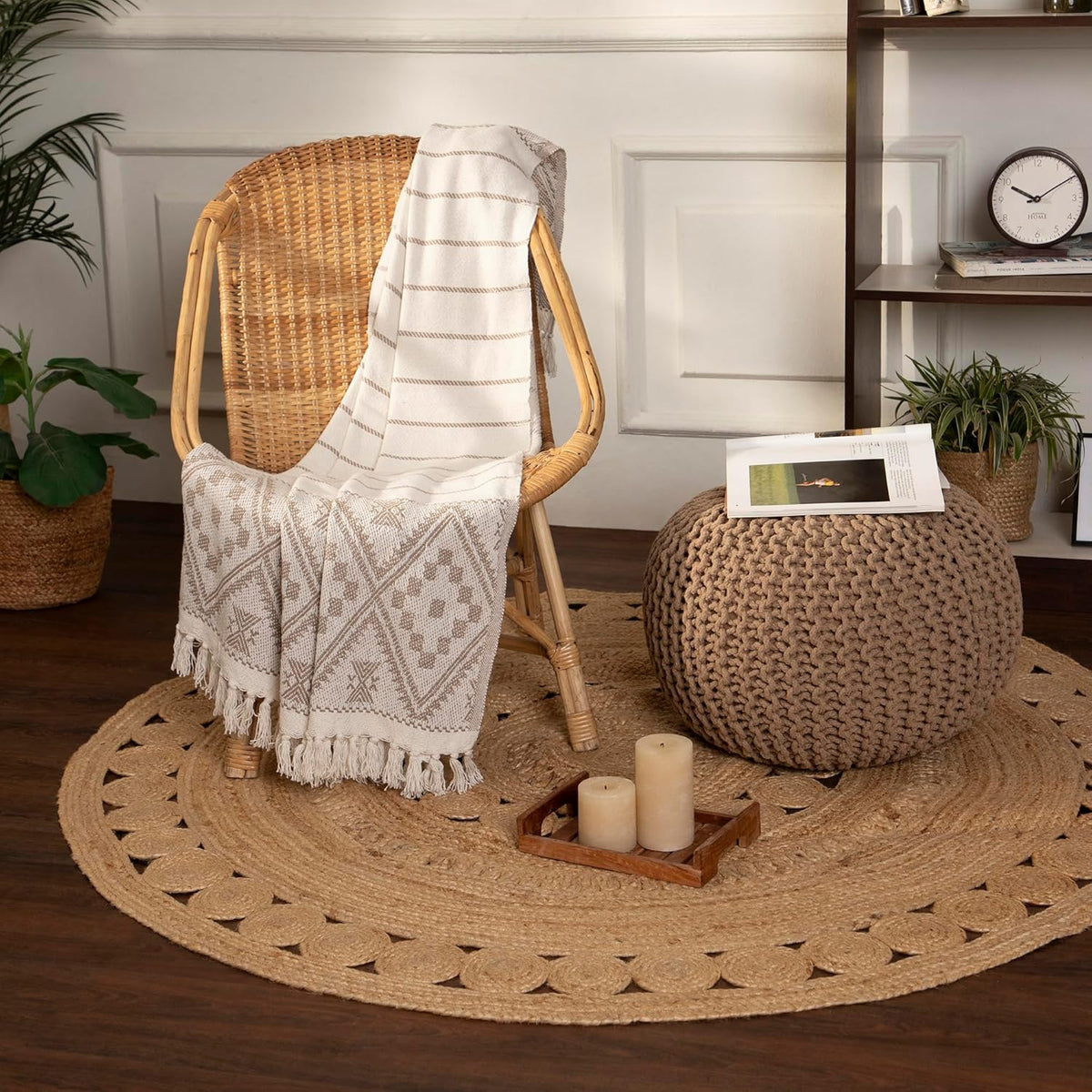 REDEARTH Round Pouf Ottoman - Hand Knitted Cable Boho Poof Home Décor Pouffe Circular Footrest for