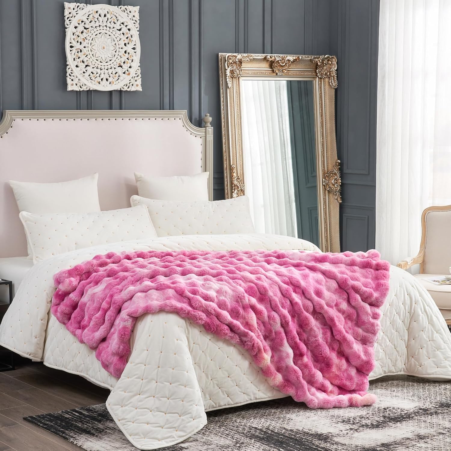 Cozy Bliss Faux Fur Throw Blanket for Couch, Fuzzy Soft Plush Thick Bubble Blanket for Sofa Bedroom
