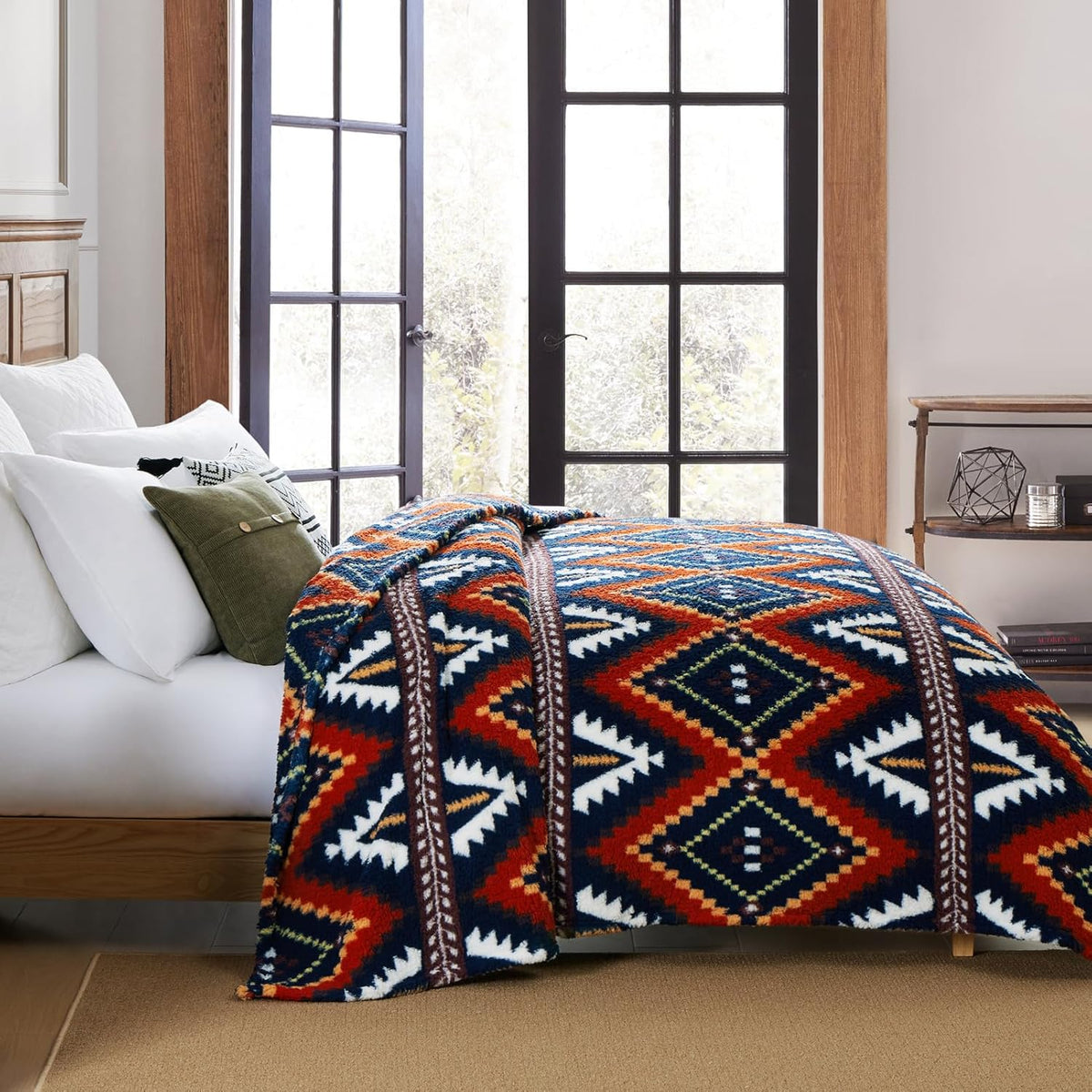CASAAGUSTO Boho Sherpa Throw Blanket, Aztec Queen Blanket, Ultra Soft, Warm, Cozy, Plush, Thick