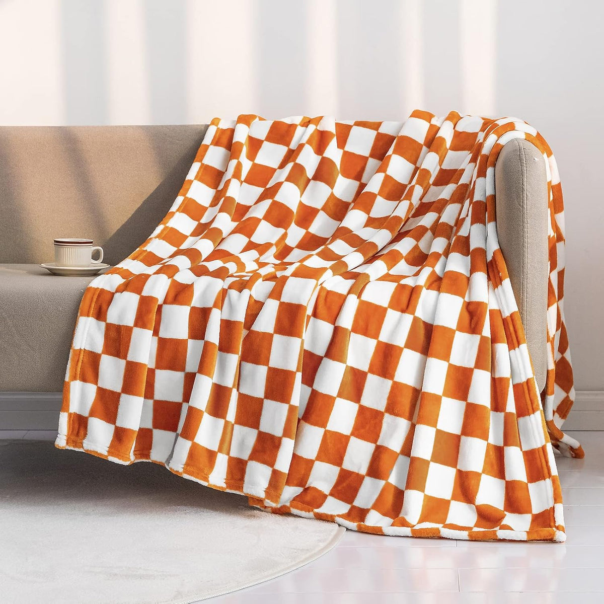 LOMAO Throw Blankets Flannel Blanket with Checkerboard Grid Pattern Soft Throw Blanket for Couch