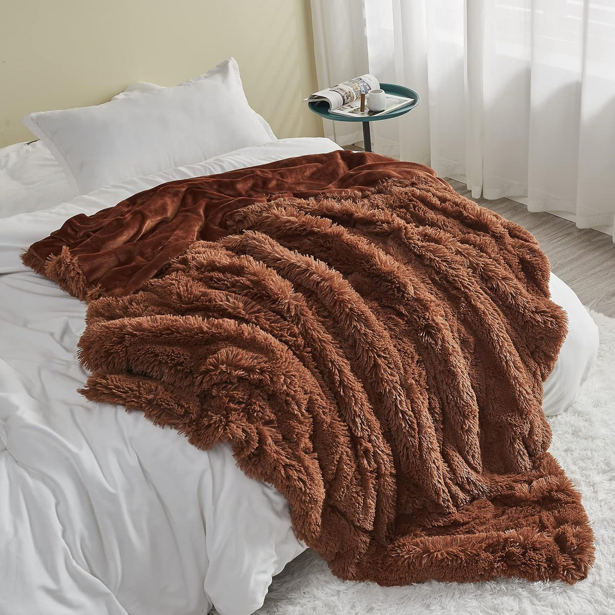 GONAAP Fuzzy Faux Fur Throw Blanket Queen Size Coffee Super Soft Cozy Plush Fuzzy Shaggy Blanket