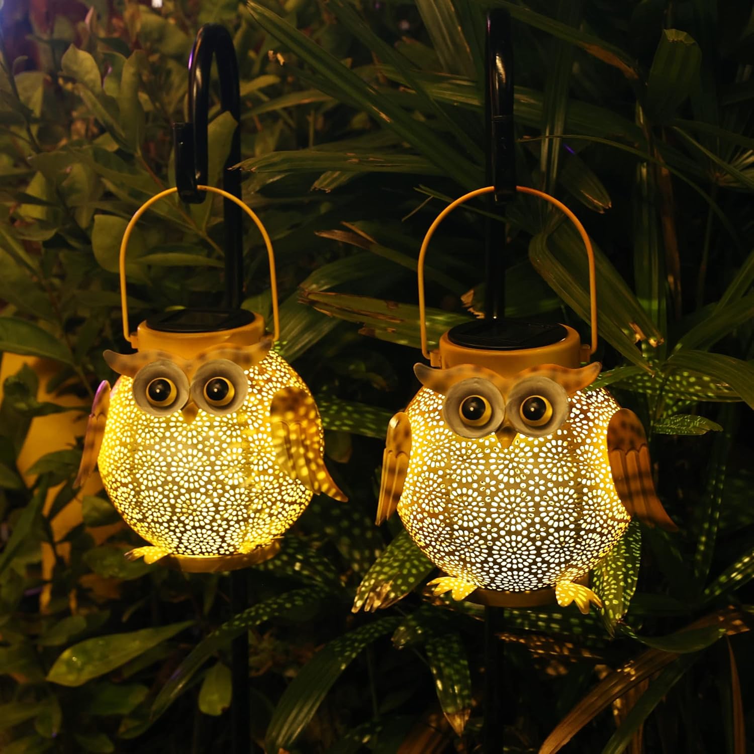 2 Pack Hanging Solar Lanterns - Garden Light Waterproof Metal Decorative Solar Lantern Lights