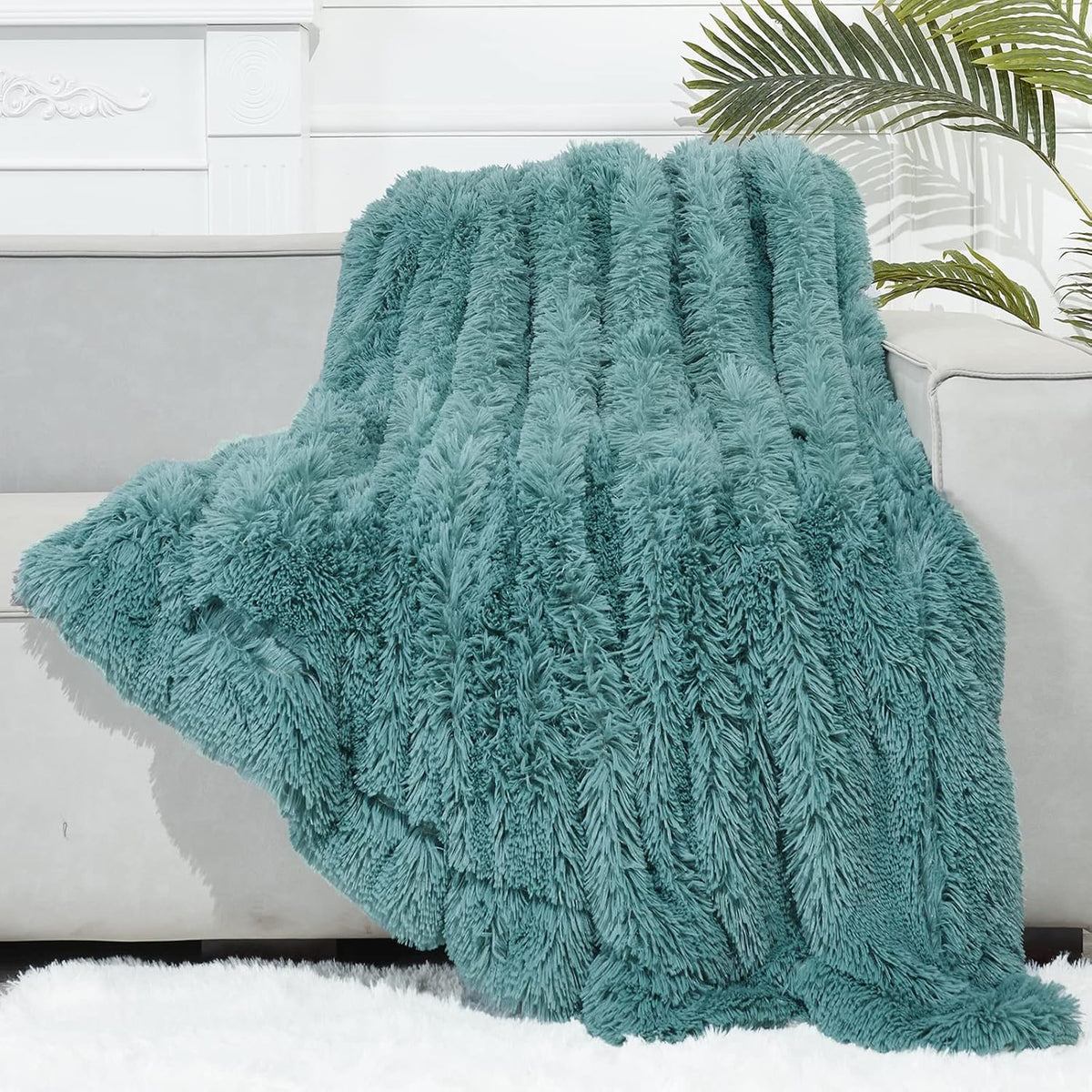 GONAAP Fuzzy Faux Fur Throw Blanket Twin Size Light Teal Super Soft Cozy Plush Fuzzy Shaggy Blanket