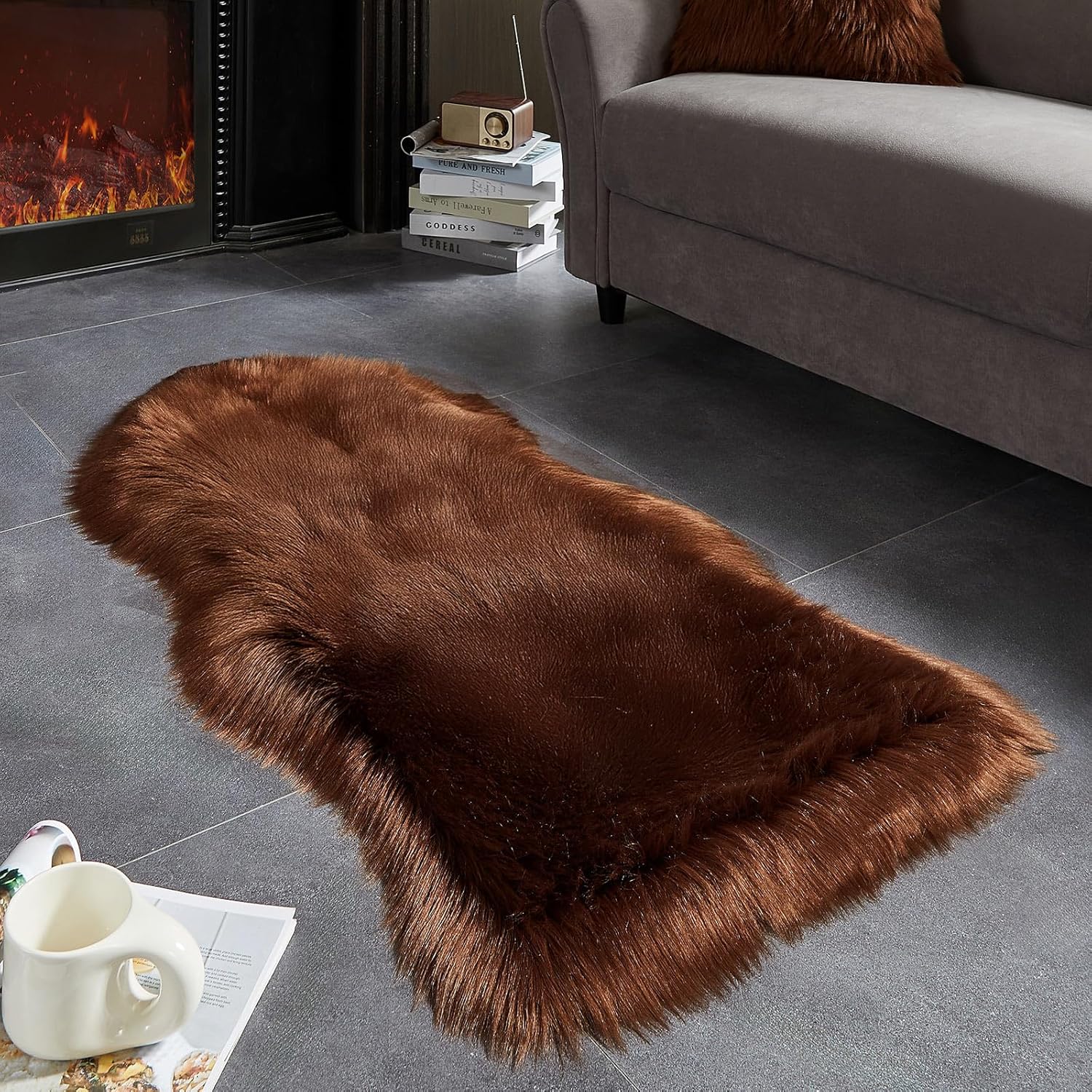 AMTOVO Faux Fur Rug, Coffee Area Rug, Fluffy Sheepskin Rug, Fuzzy Ultra Soft 2 x 4 ft Shag Rugs for