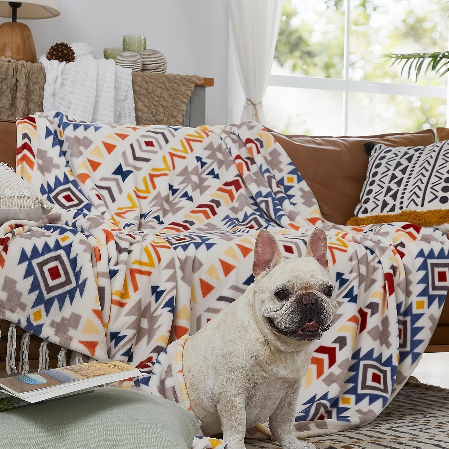 CASAAGUSTO Boho Throw Blanket - Colorful Decorative Blankets with Tassel, Printed Flannel Bohemian