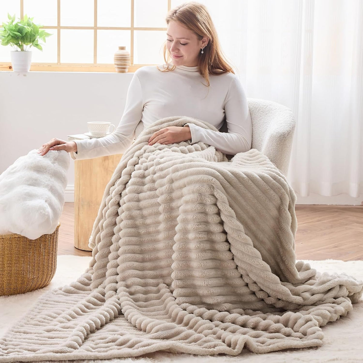 NEWCOSPLAY Super Soft Throw Blanket Linen Premium Silky Flannel Fleece 3D Ribbed Jacquard