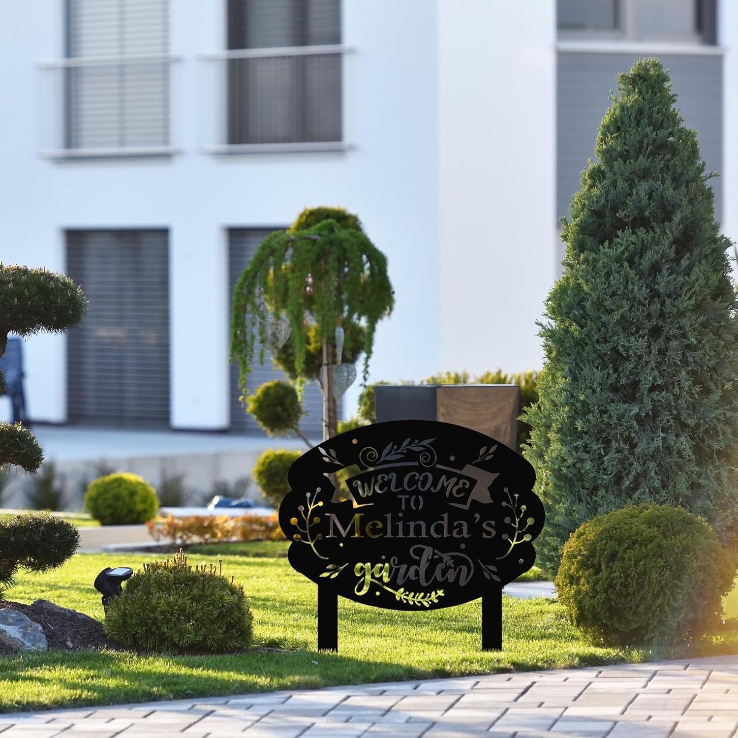 Personalized Metal Garden Sign with Stake, Custom Garden Decor for Outdoor, Custom Family Name