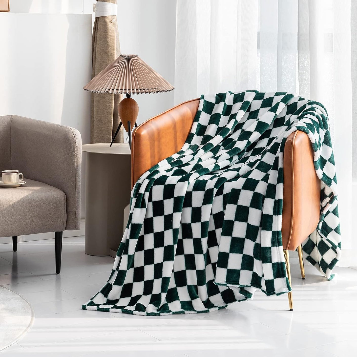 LOMAO Throw Blankets Flannel Blanket with Checkerboard Grid Pattern Soft Throw Blanket for Couch