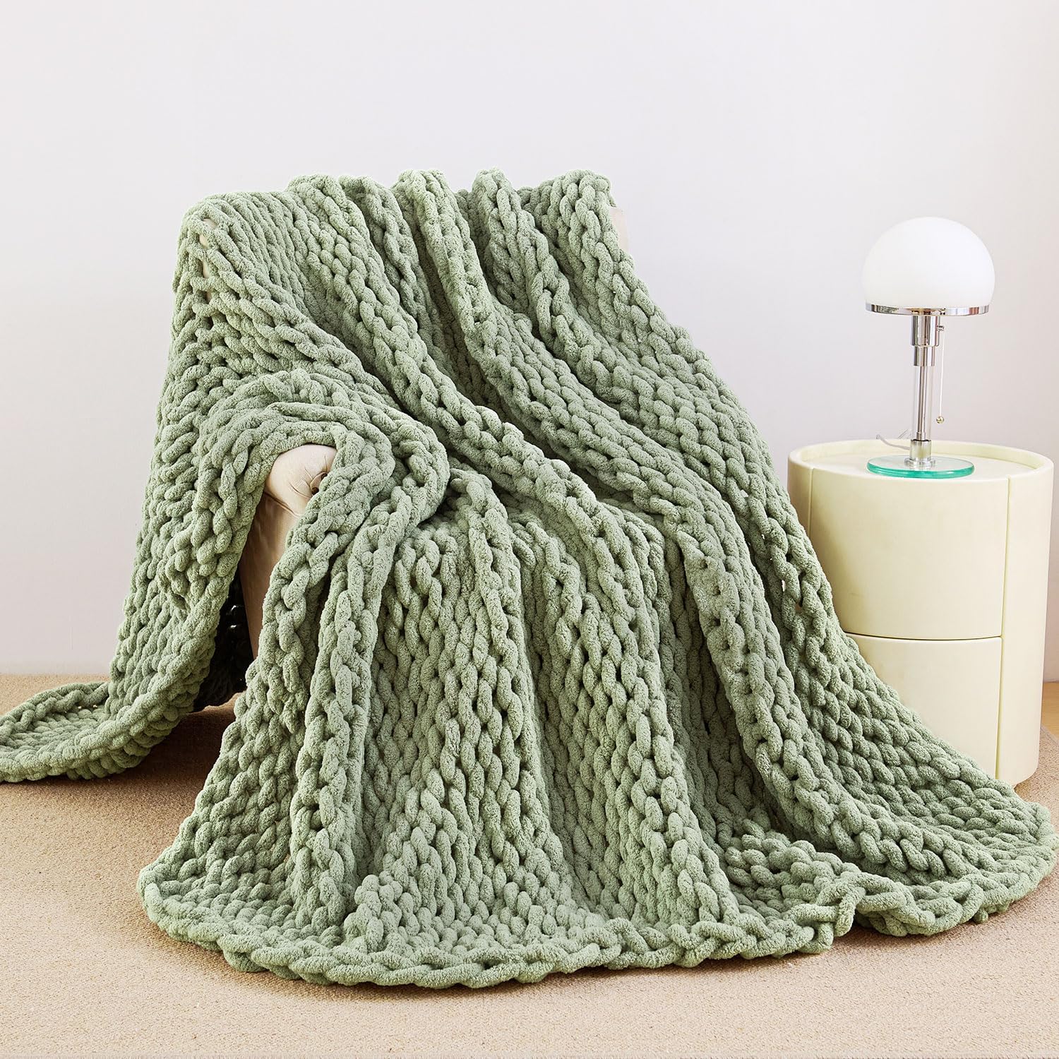 Admitrack Chunky Knit Blanket Throw, 100% Hand Knit Chenille Throw Blanket for Sofa & Home Decor