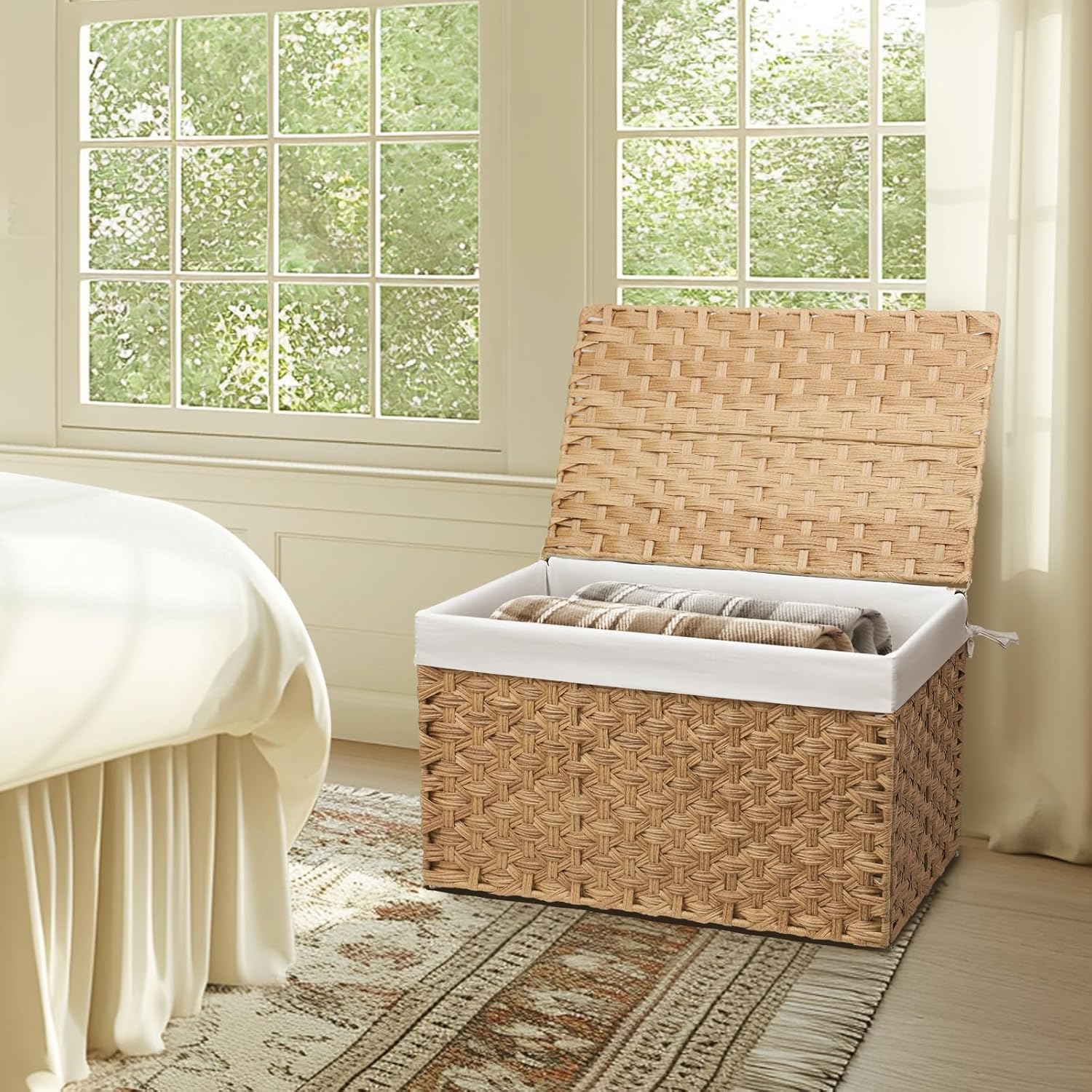 Wicker Storage Basket with Lid, 27.7 Gallon (105L) Large Blanket Basket with Lid, Woven Storage Bin