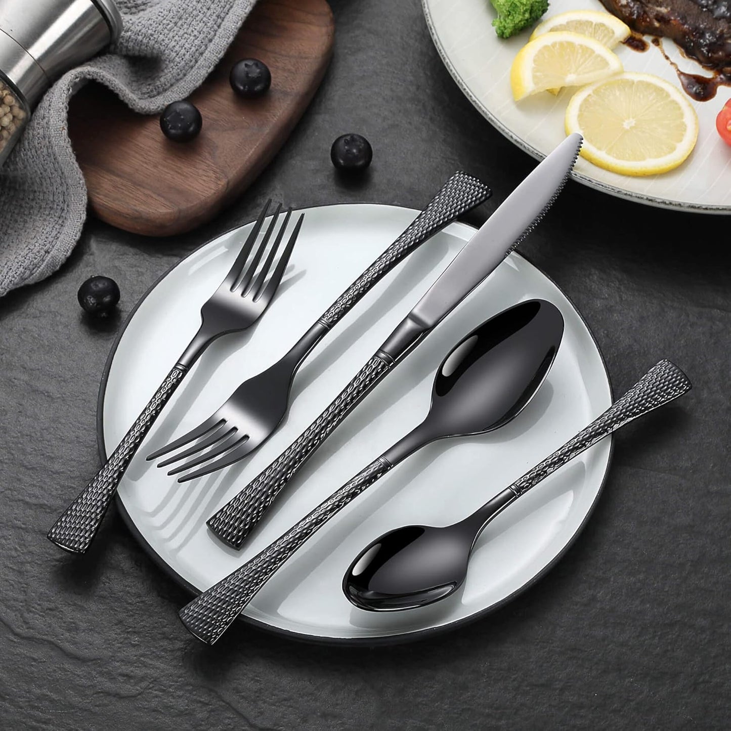 Hammered Black Silverware Set for 8,Stainless Steel 40-Piece Modern Cutlery Set,Mirror Polished