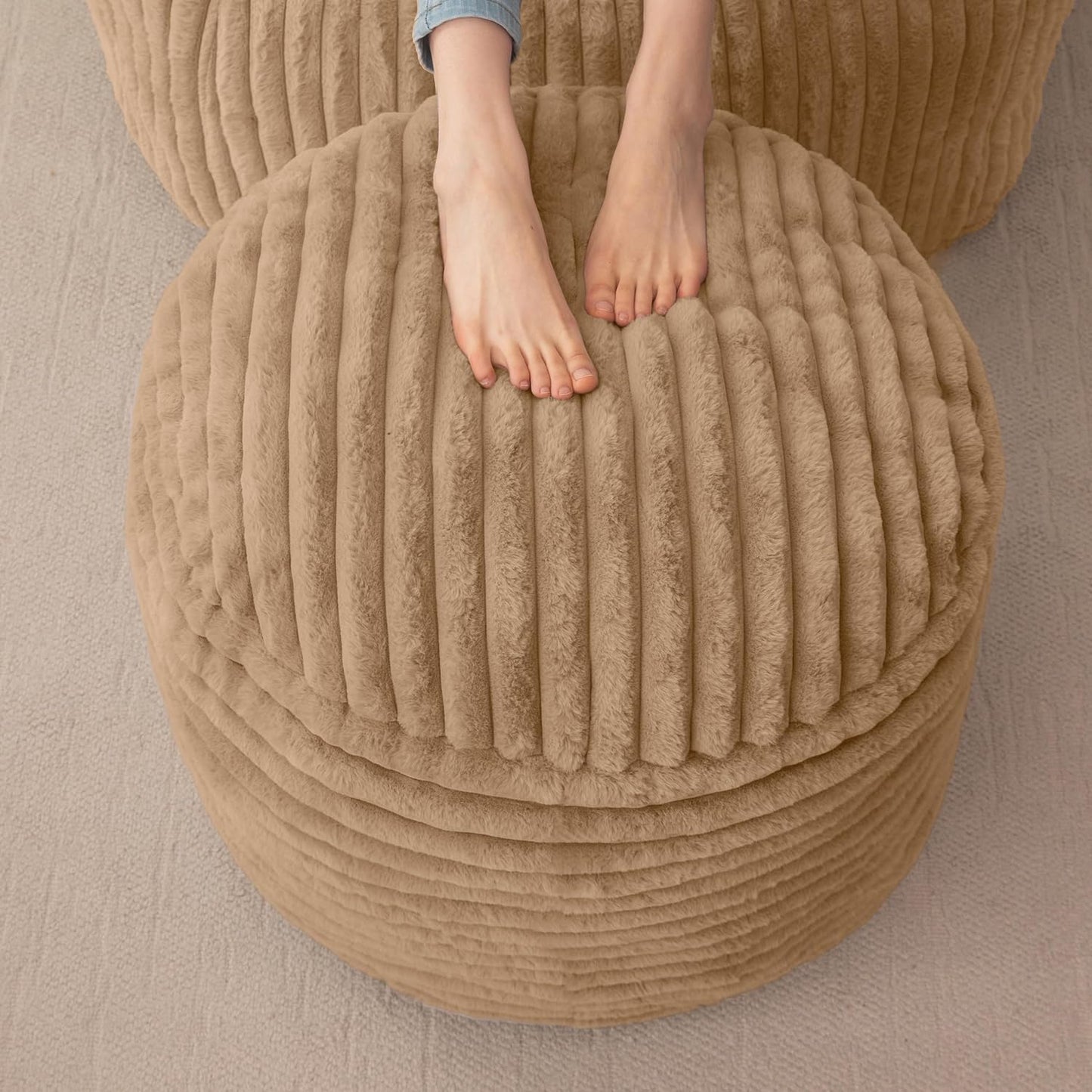 HIGOGOGO Round Stuffed Pouf Ottoman, Corduroy Poufs with High-Density Foam Filling, Furry and