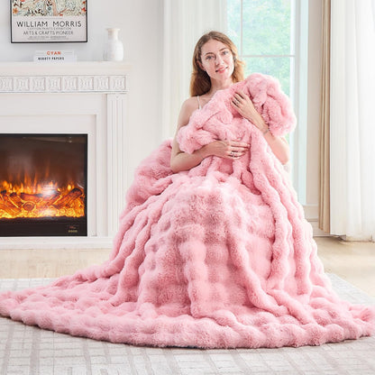 Lotus Karen Faux Fur Throw Blanket Pink - Big Bubble Rabbit Fluff Blanket for Couch, Large Fluffy
