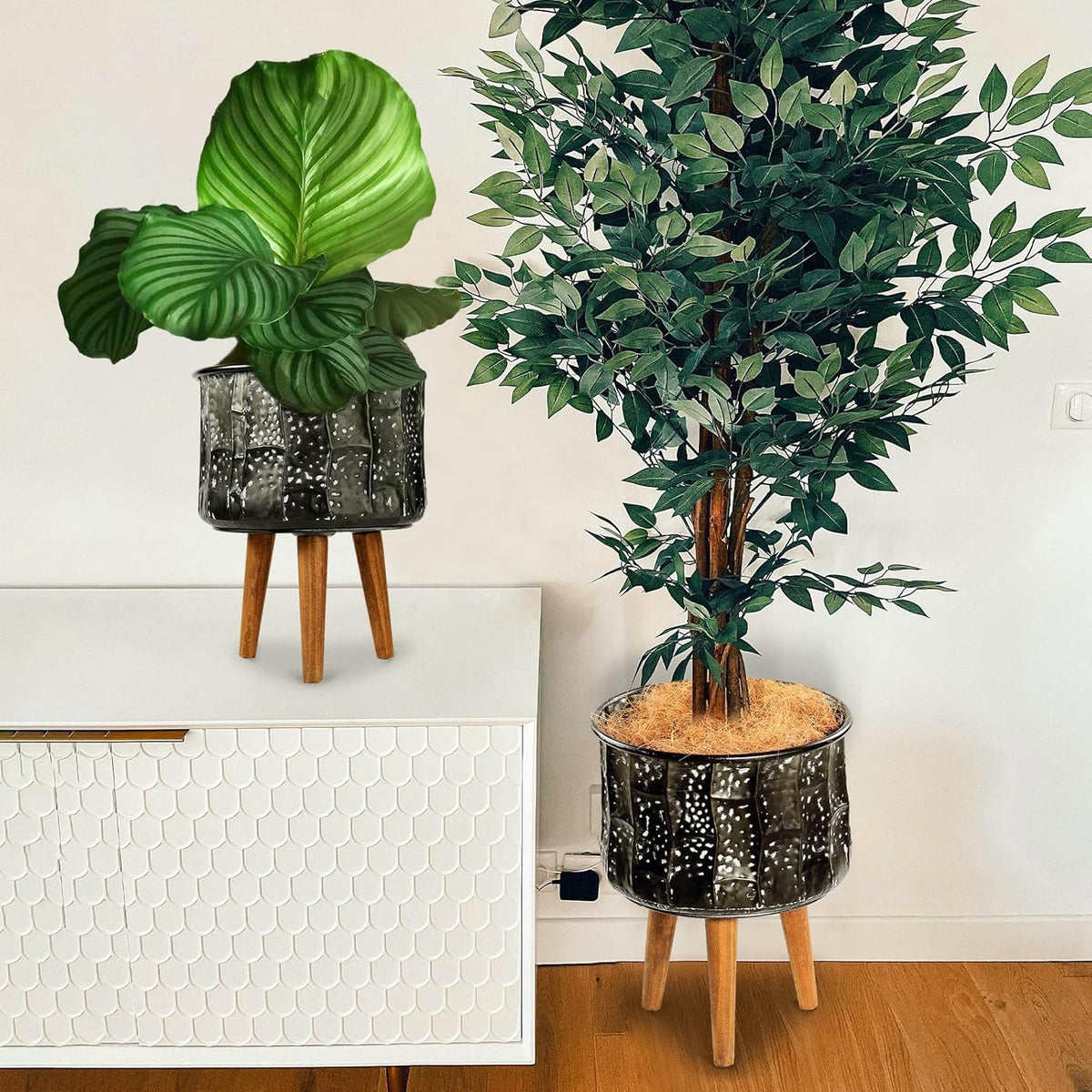 Harvest Land Plant Pots with Stand, Set of 2 Large Modern Planters Metal Tall Handmade Flower Pots