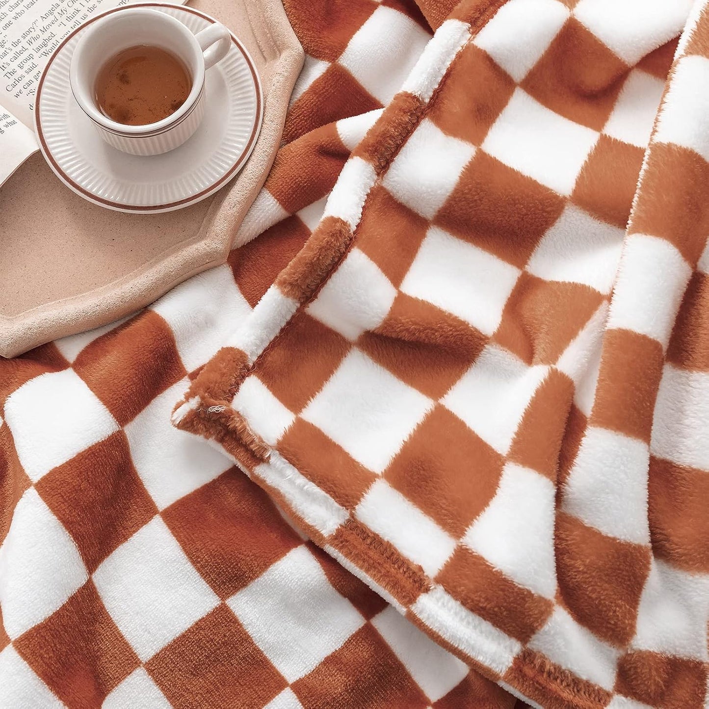 LOMAO Throw Blankets Flannel Blanket with Checkerboard Grid Pattern Soft Throw Blanket for Couch