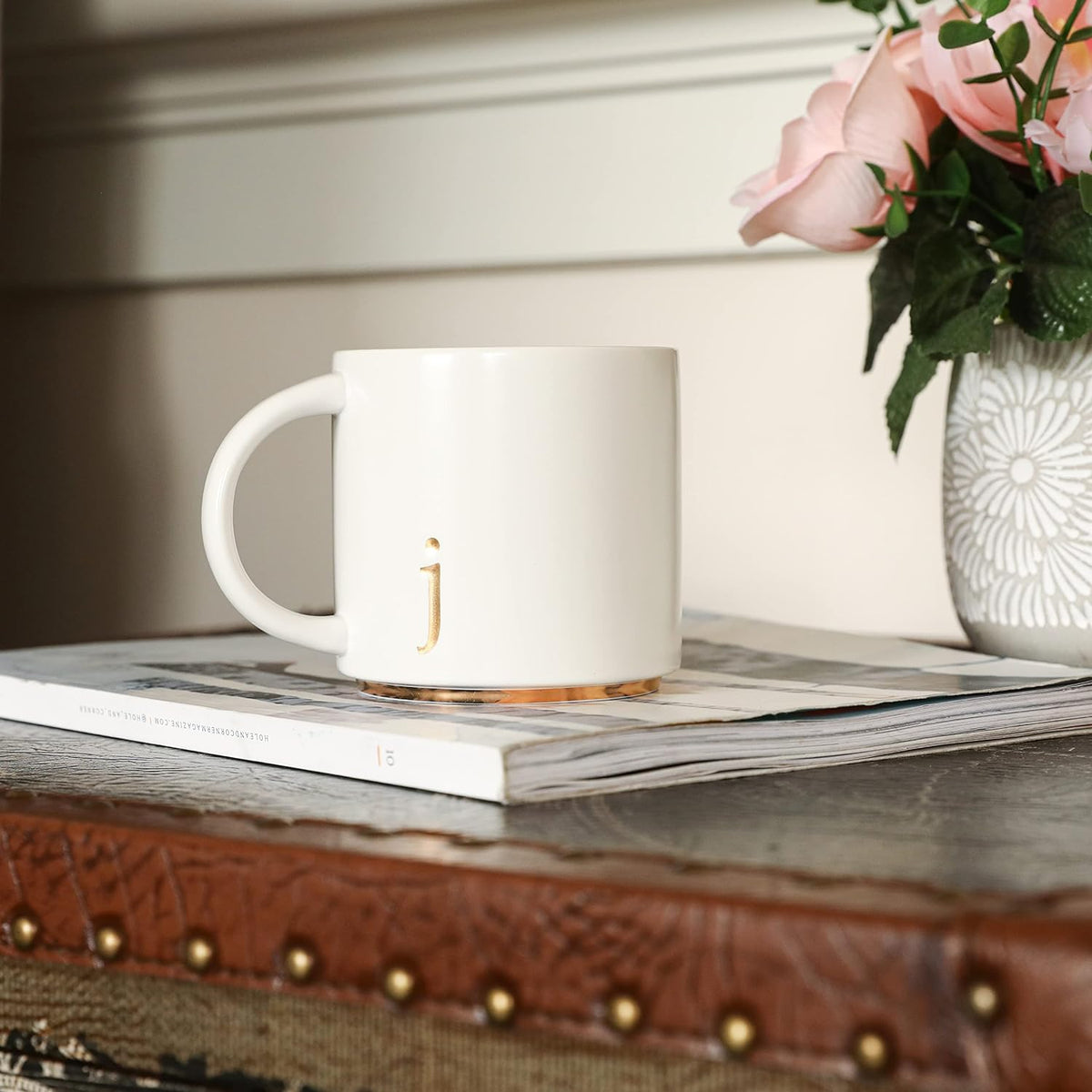 COLLECTIVE HOME - Monogram Ceramic Mugs, 15 oz Golden Initial Coffee Cups, Elegant Alphabet Tea