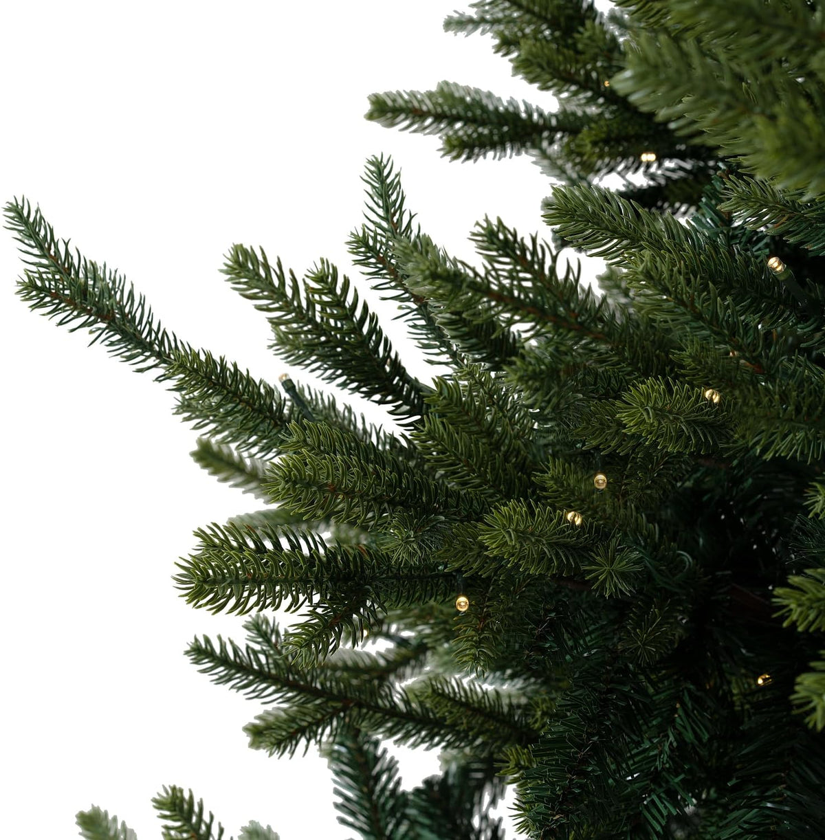 Naomi Home 6.5ft Traditional Christmas Tree with Lights Realistic Classic Christmas Tree Prelit