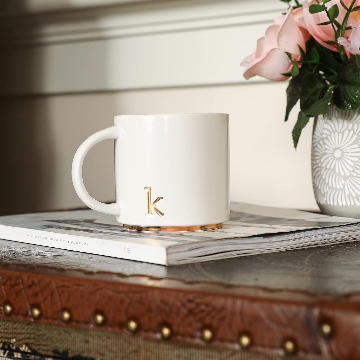 COLLECTIVE HOME - Monogram Ceramic Mugs, 15 oz Golden Initial Coffee Cups, Elegant Alphabet Tea