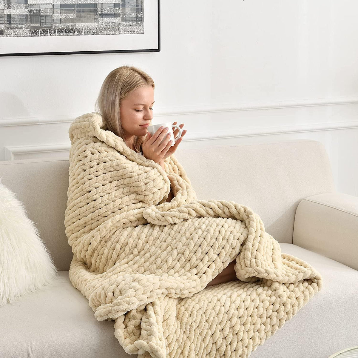 Maetoow Tighter Version Chenille Chunky Knit Blanket Throw （60×80 Inch）, Handmade Warm & Cozy