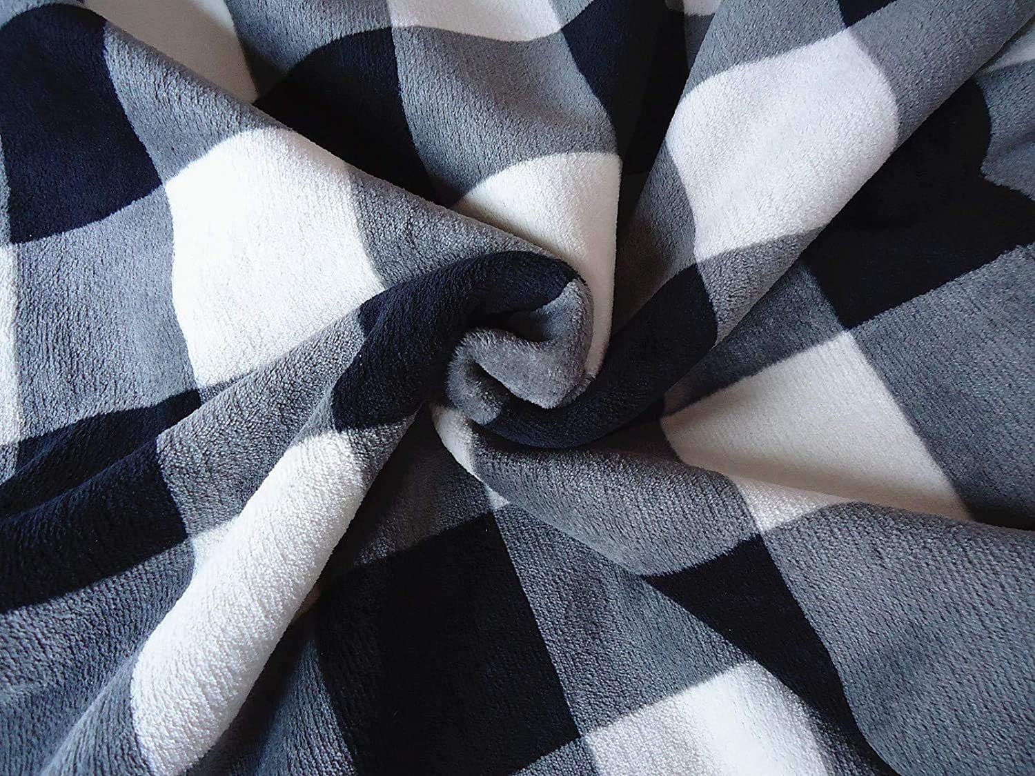 UKELER Buffalo Check Sherpa Throw 80'' x 60''- Soft Plush Flannel Blanket Throws for