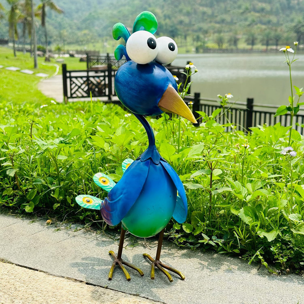 Kircust Peacock Decor Metal Yard Art Outdoor Statues Lawn Decorations Outside Garden Peacocks