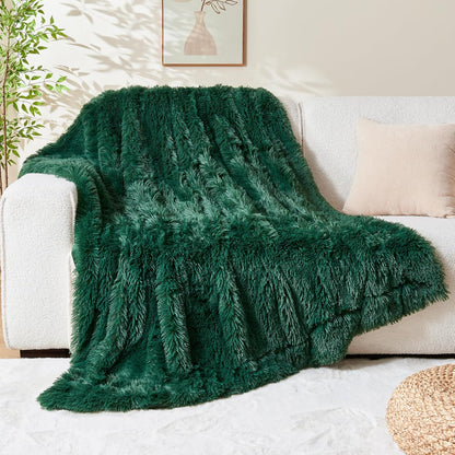 GONAAP Fuzzy Faux Fur Throw Blanket Dark Green Super Soft Cozy Plush Fuzzy Shaggy Blanket for Couch