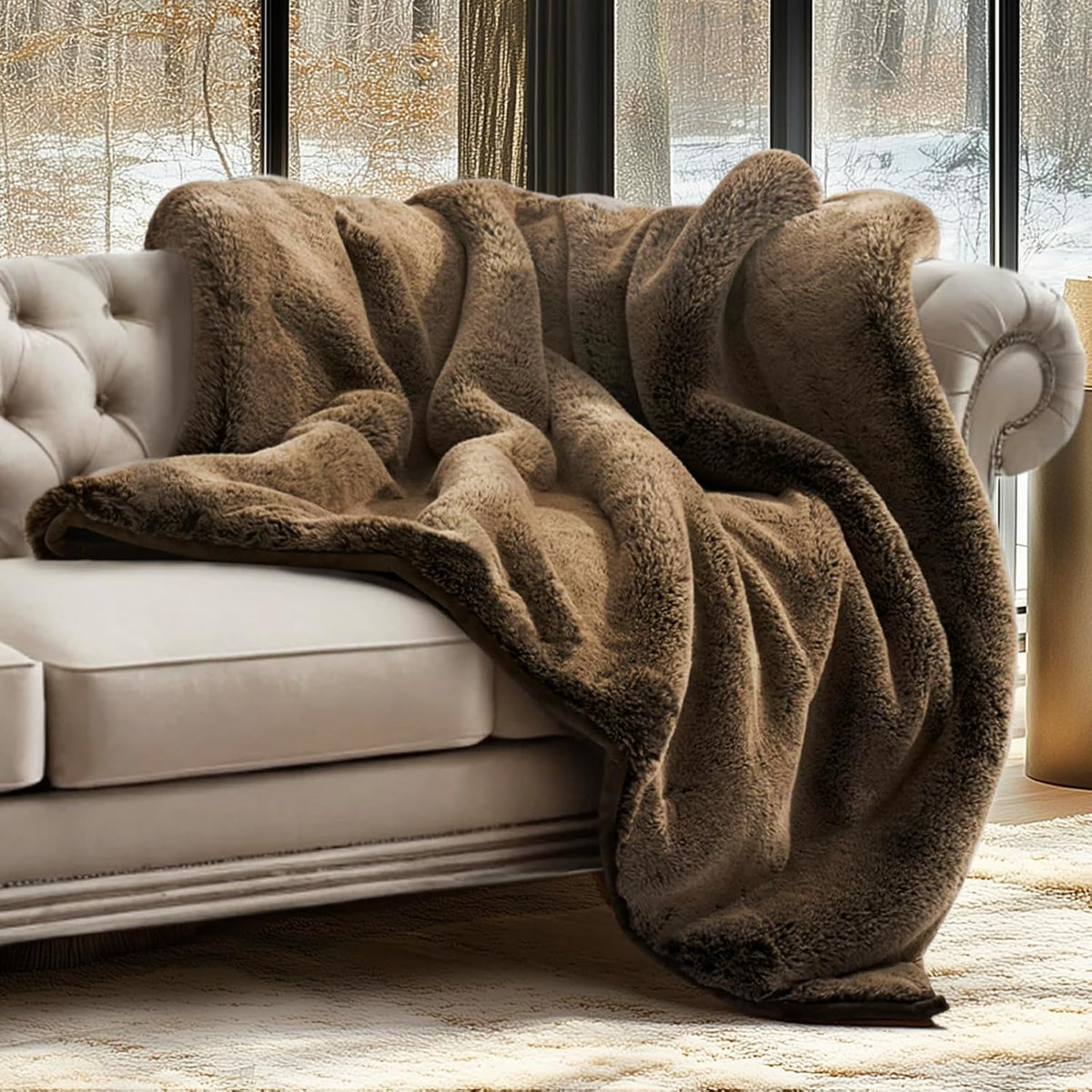 Luxury Soft Faux Chinchilla Fur Throw Blanket for Couch, Warm Thick Heavy Winter Throw Blanket
