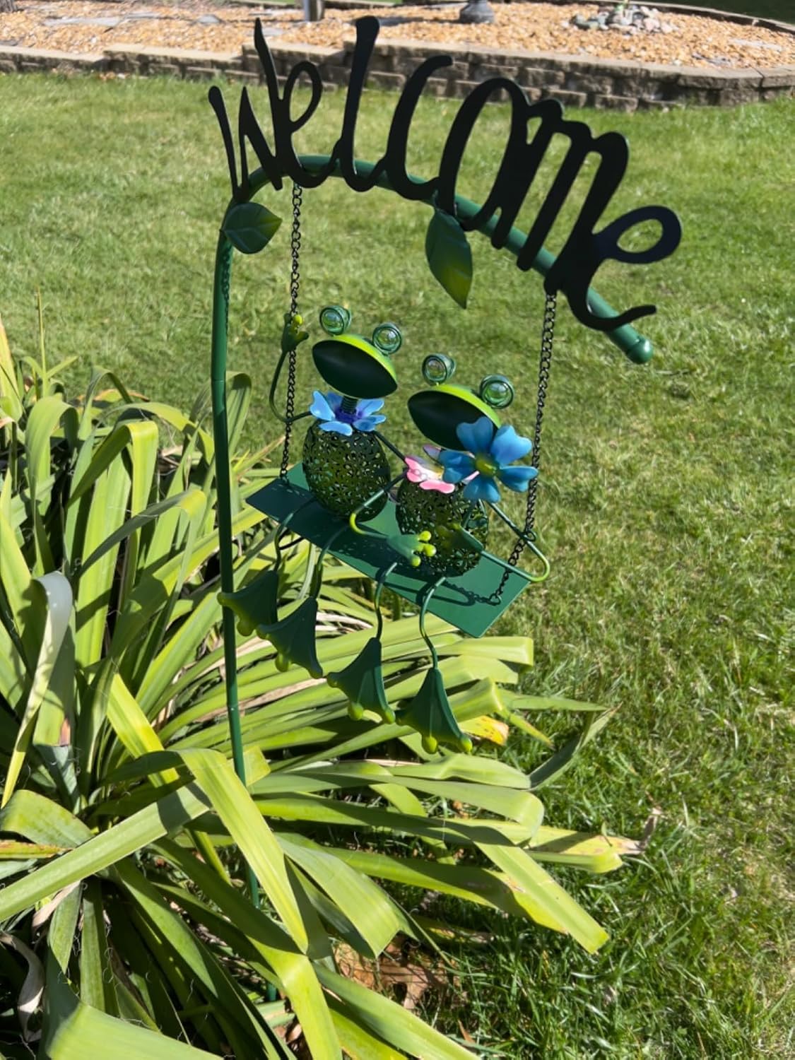 Frog Solar Light Garden Outdoor Decoration Swing Metal Stake Lamp with Welcome Sign Waterproof