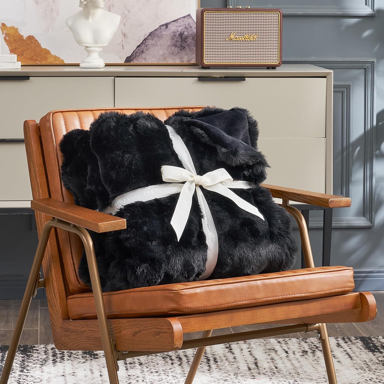 Cozy Bliss Faux Fur Throw Blanket for Couch, Fuzzy Soft Plush Thick Bubble Blanket for Sofa Bedroom