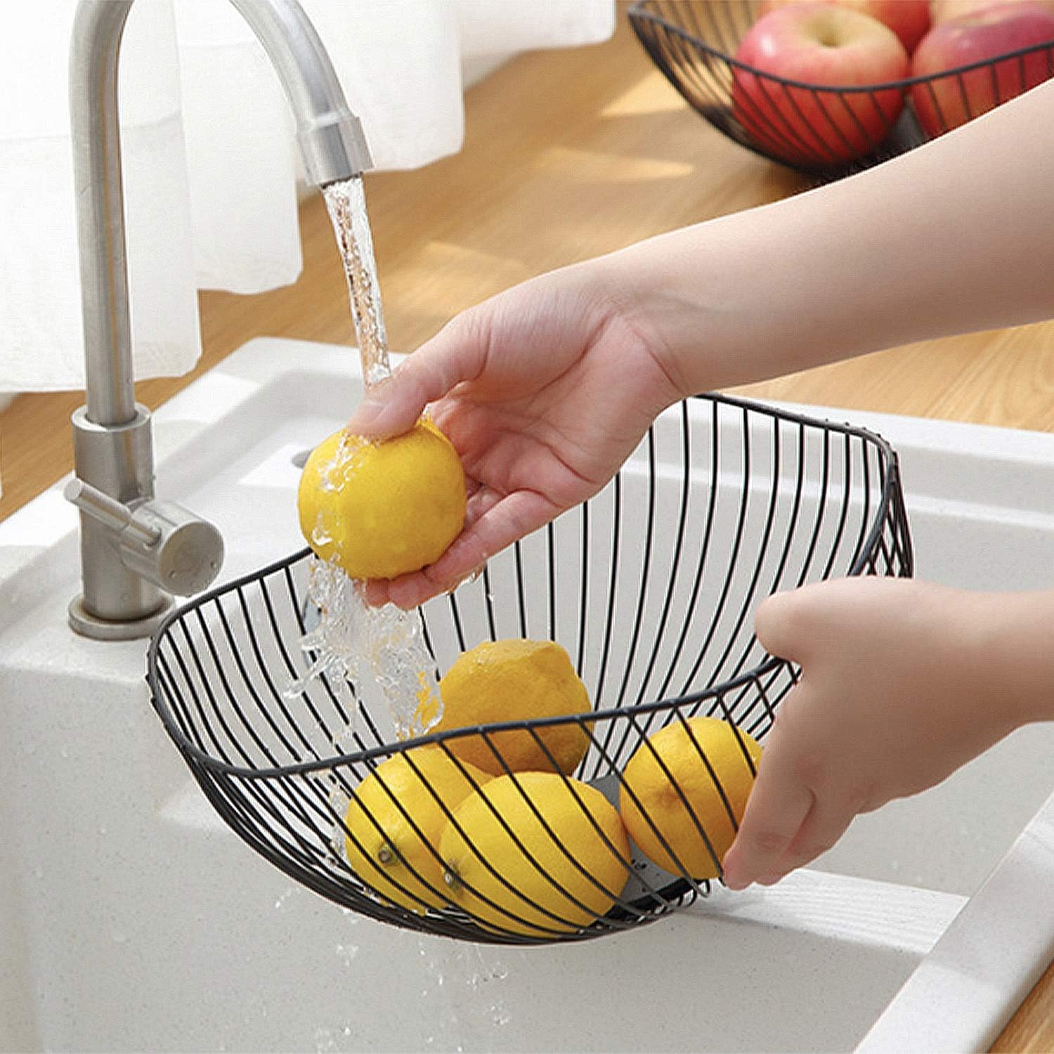 Metal Wire Fruit Basket, Black Fruit Bowl for Kitchen Counter, Fruit Holder Stand Storage Baskets