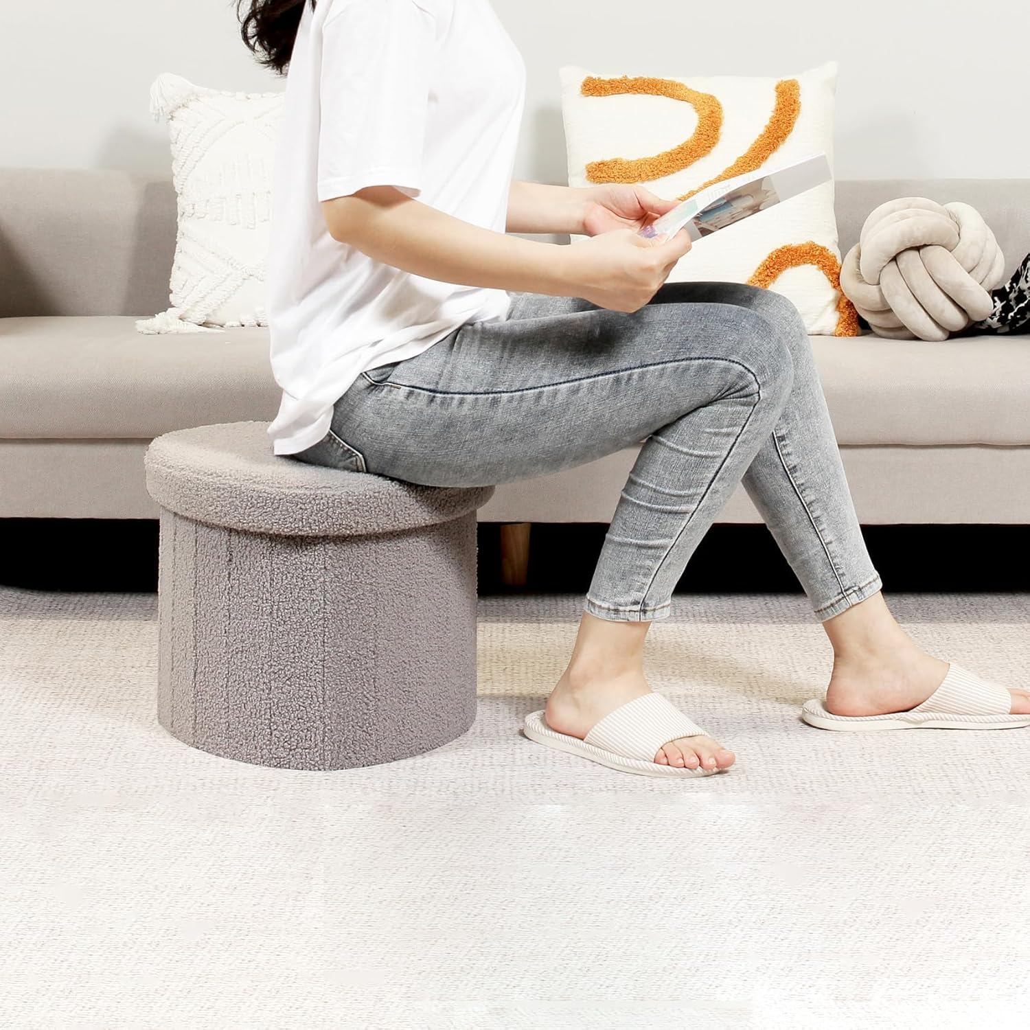 B FSOBEIIALEO Storage Ottoman Cube, Heart Shaped Ottomans with Storage Foot Stool Footrest for